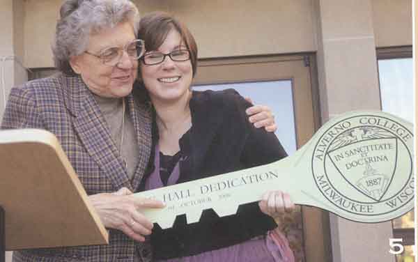 Clare Dedication Ceremony photo from the Winter 2009 issue of Alverno Magazine, p. 27.